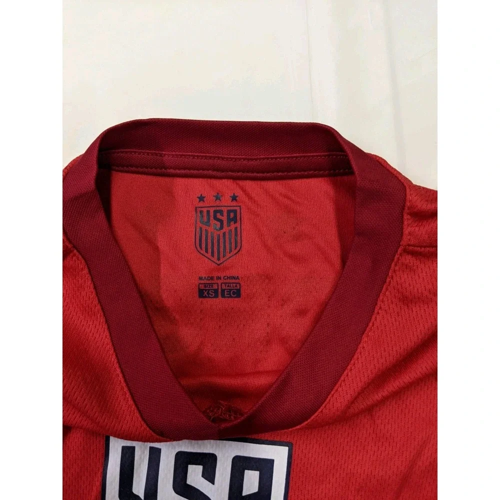 Alex Morgan Jersey For Kids Size XS.        (1303) - Picture 6 of 7